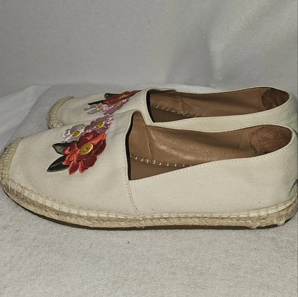Kate Spade Dahlia Floral Embroidered Espadrilles Sz 6B